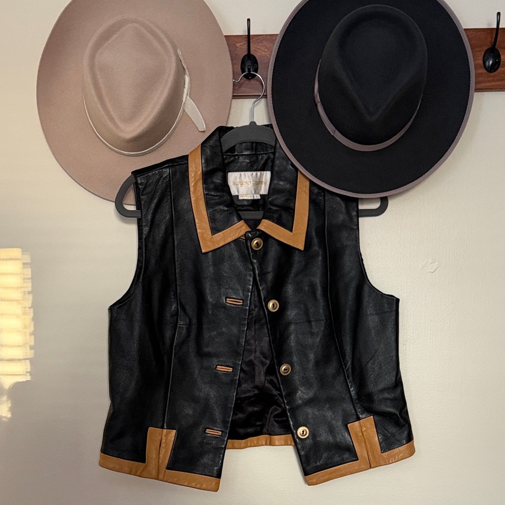 Women’s Beautiful, Cool, Rock&Roll Leather Vest Sz. L